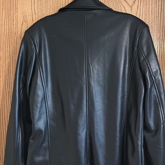 Avec Les Filles Faux Leather Mid Length Blazer - Picture 6 of 11